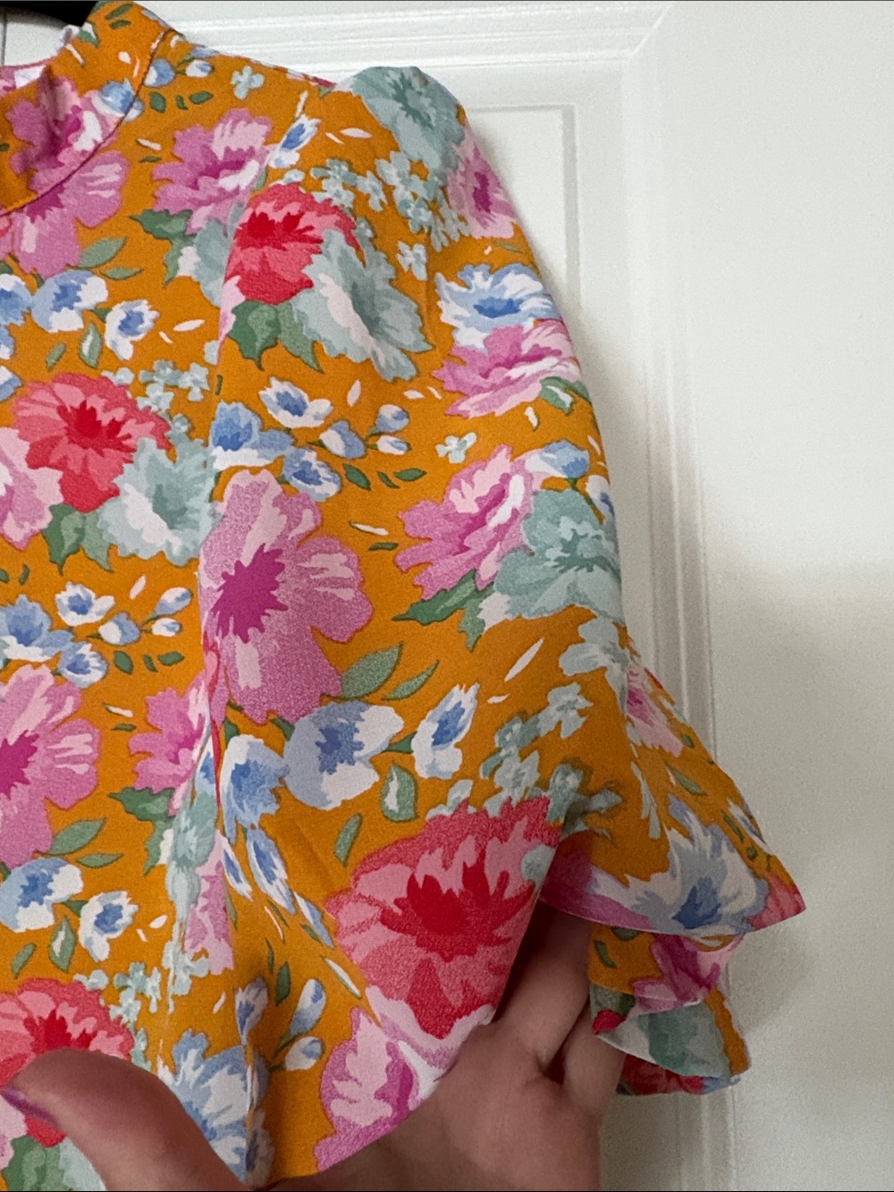 THML Floral Puff Sleeve Blouse - Picture 4 of 5